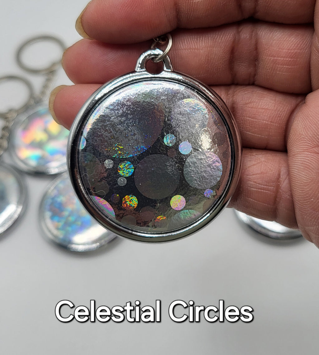 Holographic Keychain - 2 OF EACH LEFT